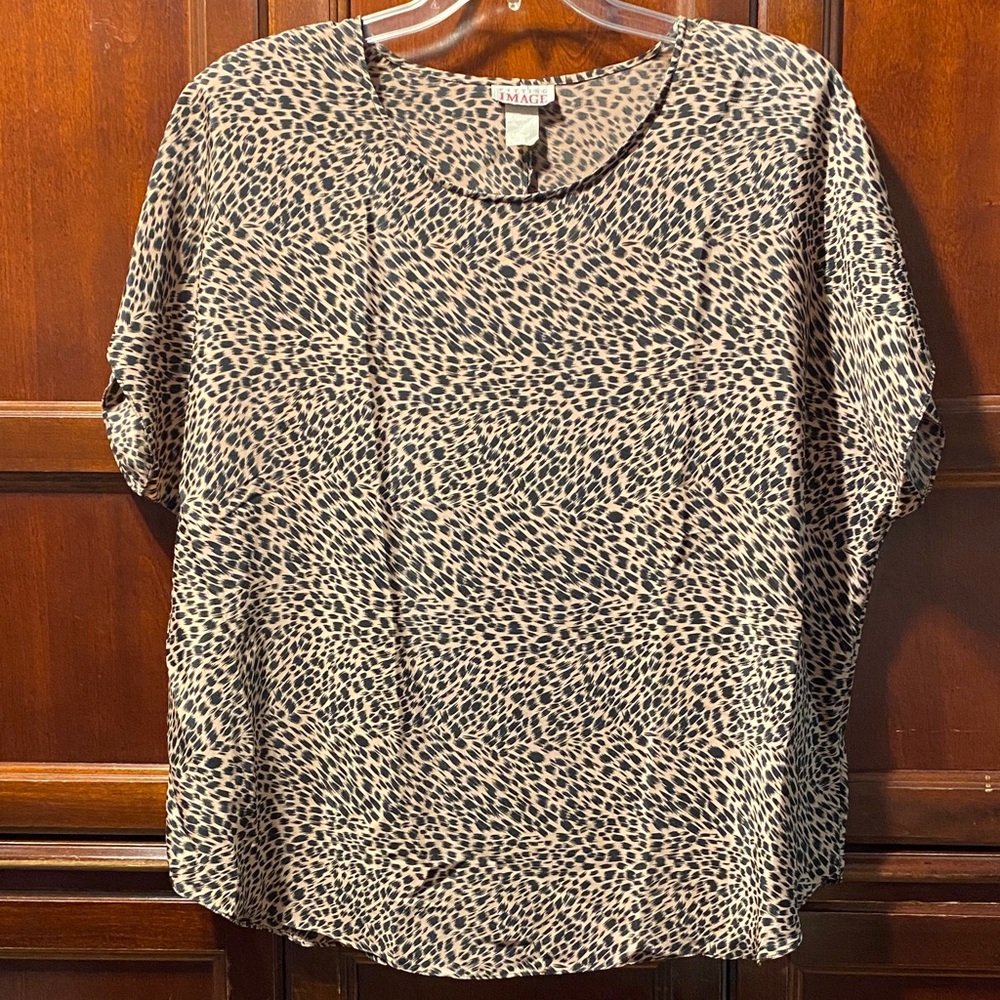 Fitting Image vintage Leopard Print - Black and Tan size 3X short sleeve top